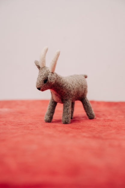 Mountain Goat – Symbol of Strength and Resilience